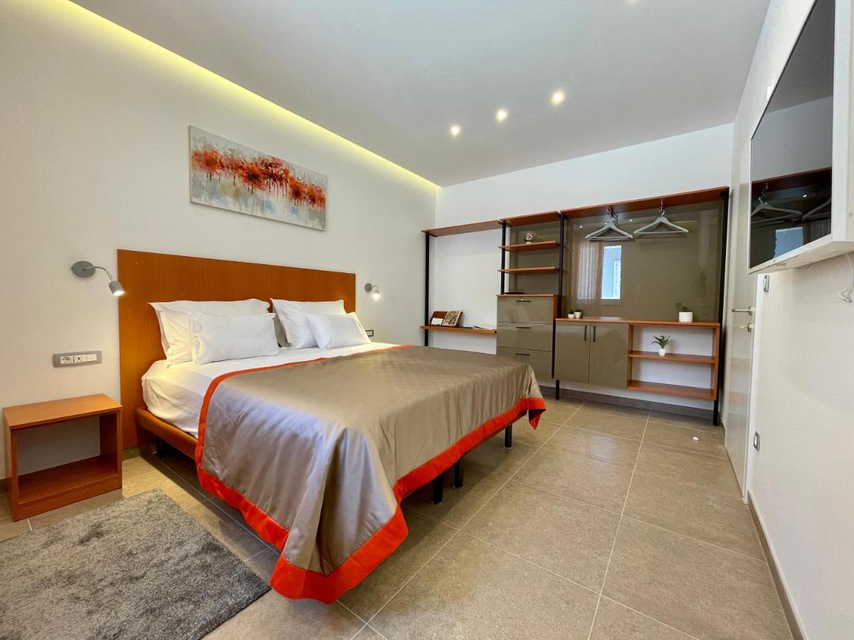 Beach Residences Caroline Hvar Town Buitenkant foto
