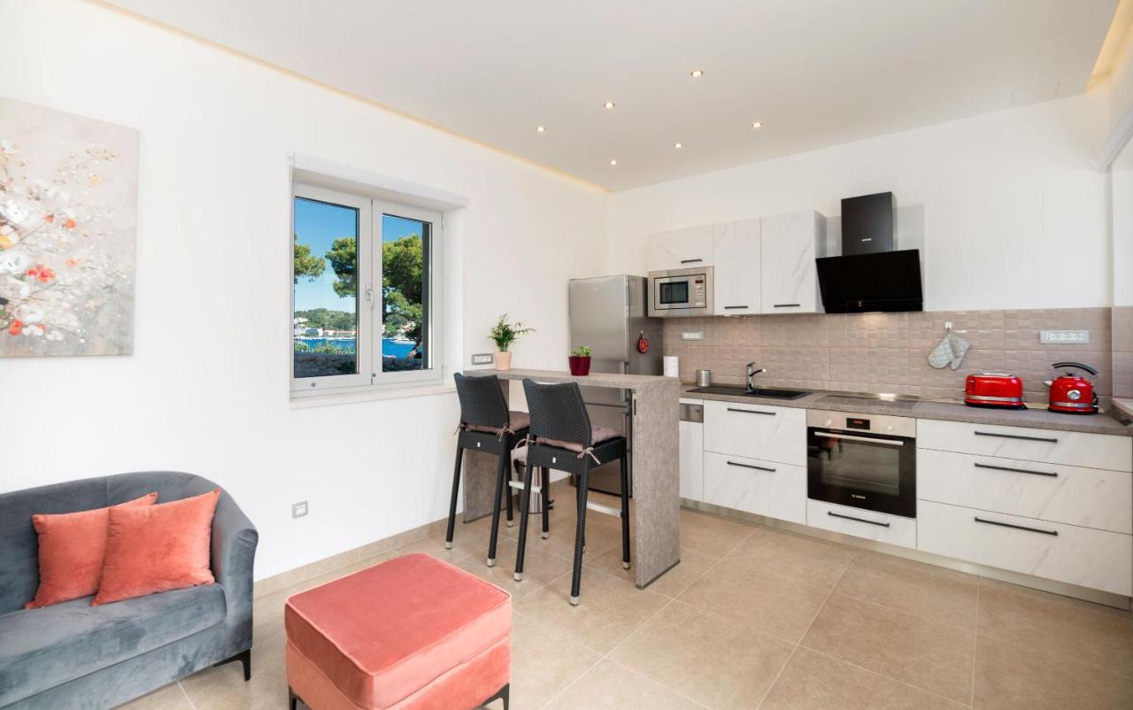 Beach Residences Caroline Hvar Town Buitenkant foto